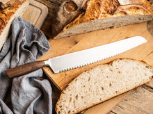 Cargar imagen en el visor de la galería, Cuchillo de pan Böker Solingen Core XXL - Boker Cuchillos