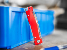 Cargar imagen en el visor de la galería, Navaja Böker Plus Atlas Red - Boker Cuchillos
