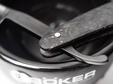 Cargar imagen en el visor de la galería, Navaja de afeitar Böker Manufaktur Solingen Black Amboina - Boker Cuchillos

