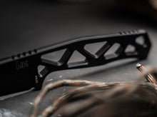 Cargar imagen en el visor de la galería, Navaja Heckler &amp; Koch FX01 - Boker Cuchillos
